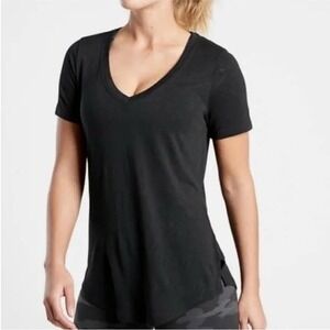 Athleta Black Breezy Scoop V-Neck Basic Minimal Lightweight T-Shirt Size M